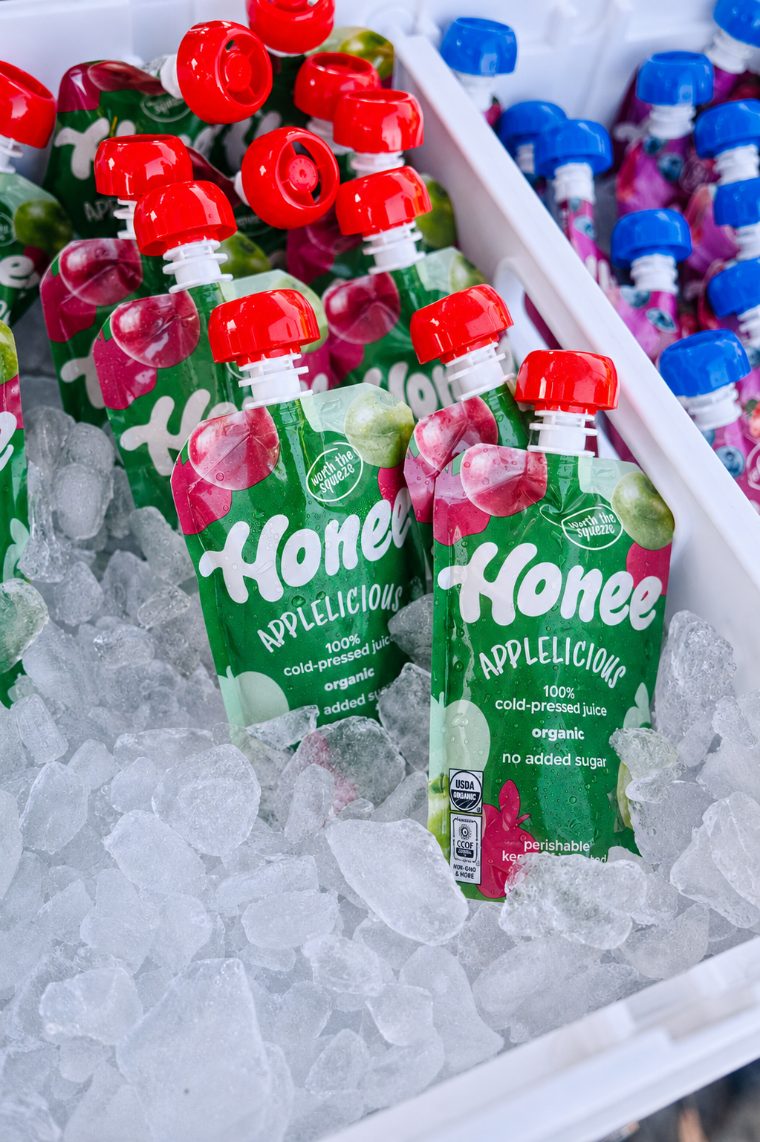 Iced Applelicious pouches in the Honee cooler
